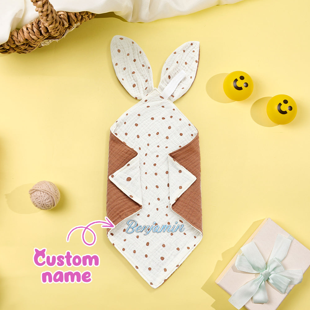 Baby blanket with bunny ears and polka dots on a yellow background, featuring the name 'Benjamin'.